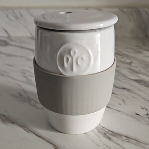 Pampered Chef Ceramic Microwave Egg Cooker (Item #1529). New. Never Used